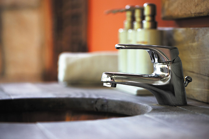 A2B Plumbers are able to fix any leaking taps you may have in Upper Shirley. 